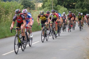 Esser in second wheel at the end of an intermediate lap