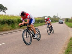 Dennington leads Richards towards Somerleyton bends