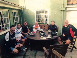 A cafe stop on the Dennington 100