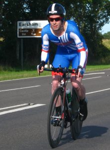 James Moore sets off (photo by Fergus Muir)