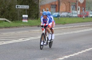 Swanbury and Banks nearing the finish
