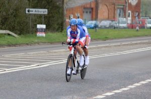 Swanbury and Banks nearing the finish